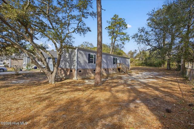 104 Sycamore Road, Southport, NC 28461