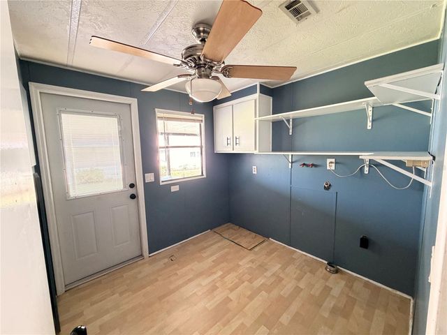 2032 CANOPY CIRCLE 148, Zellwood, FL 32798