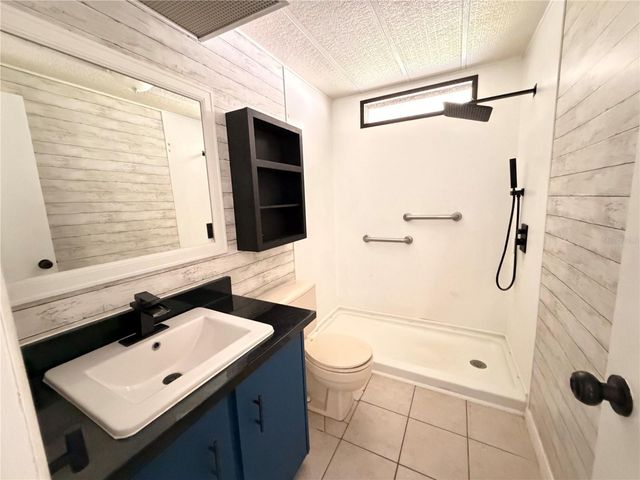 2032 CANOPY CIRCLE 148, Zellwood, FL 32798
