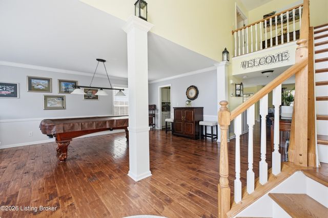 8511 Missionary Ct, Louisville, KY 40291