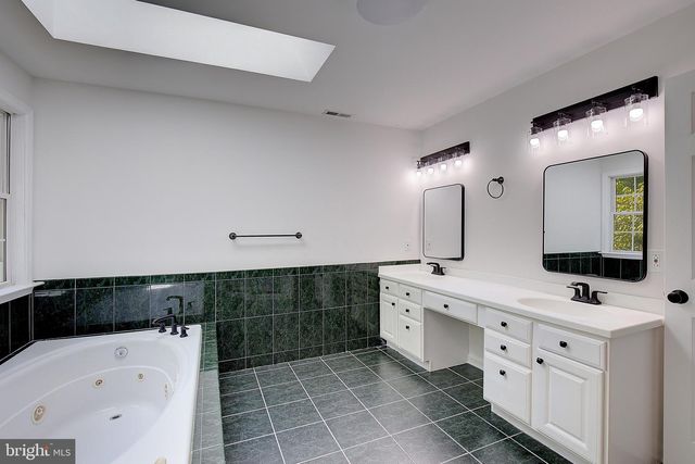 1825 JOHNSON RD, Annapolis, MD 21409