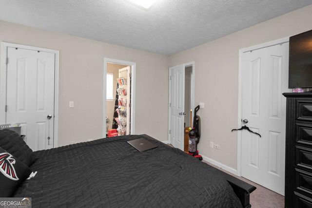 8 Priscilla Drive, Grantville, GA 30220