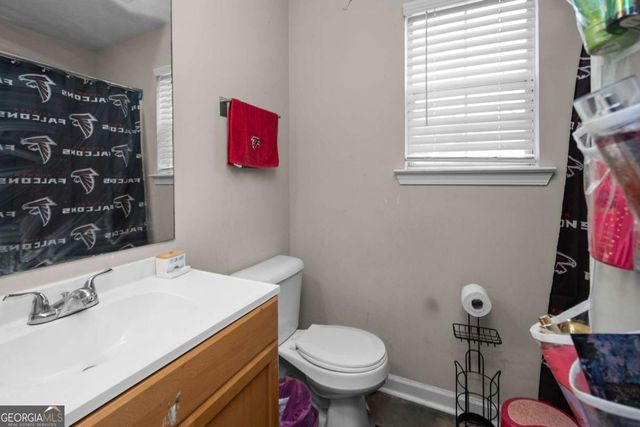 8 Priscilla Drive, Grantville, GA 30220