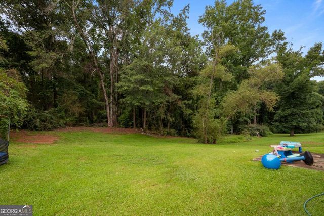 8 Priscilla Drive, Grantville, GA 30220