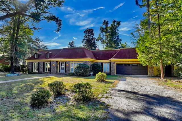 428 Carn Street, Walterboro, SC 29488
