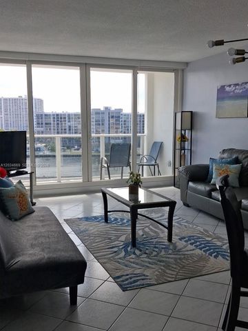 3505 S Ocean Drive 704, Hollywood, FL 33019