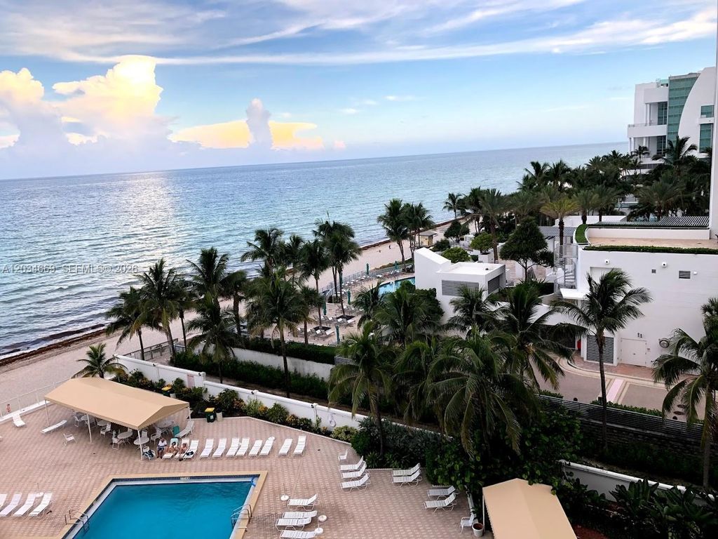 3505 S Ocean Drive 704, Hollywood, FL 33019