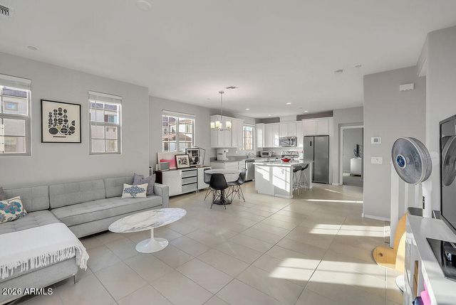 1711 E CHELSEA Lane, Gilbert, AZ 85295