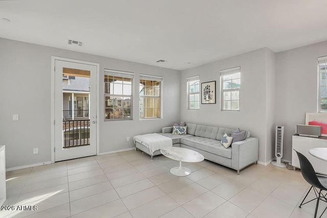 1711 E CHELSEA Lane, Gilbert, AZ 85295