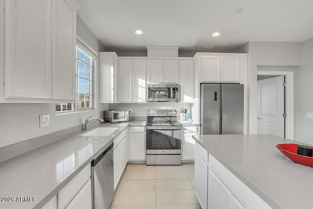 1711 E CHELSEA Lane, Gilbert, AZ 85295