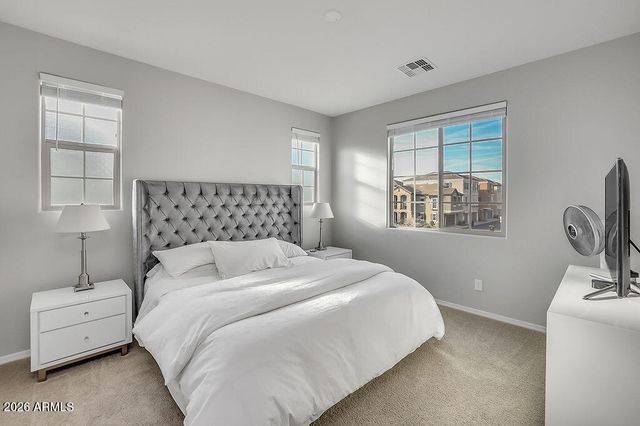 1711 E CHELSEA Lane, Gilbert, AZ 85295