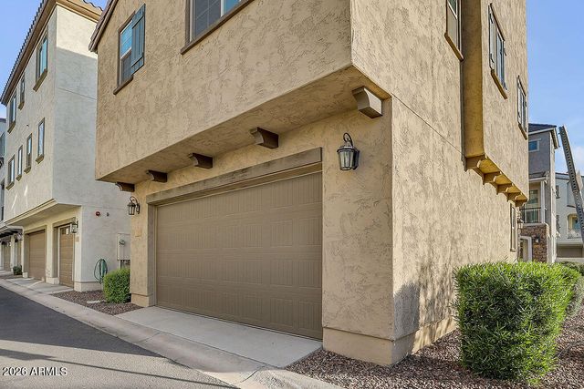 1711 E CHELSEA Lane, Gilbert, AZ 85295