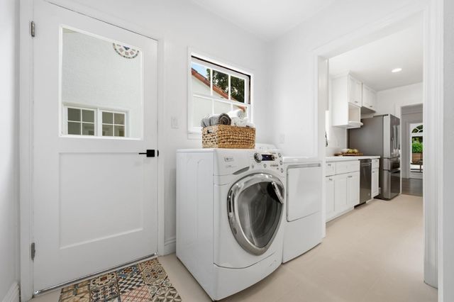 1535 Cowper Street, Palo Alto, CA 94301