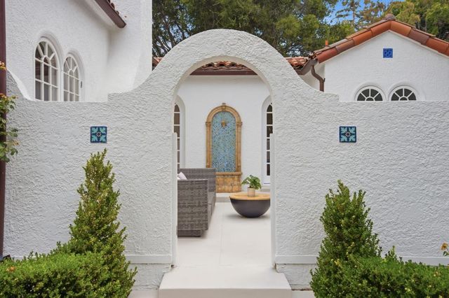 1535 Cowper Street, Palo Alto, CA 94301
