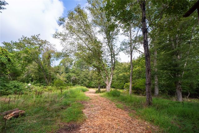 245 John Dyer Road, Little Compton, RI 02837