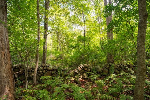 245 John Dyer Road, Little Compton, RI 02837