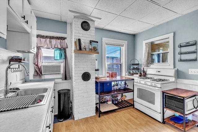 481 Center, Middleboro, MA 02346
