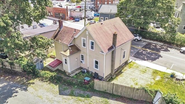 481 Center, Middleboro, MA 02346