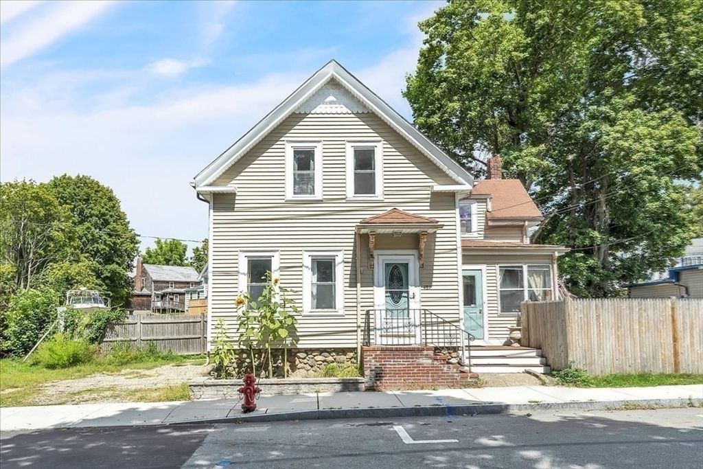 481 Center, Middleboro, MA 02346