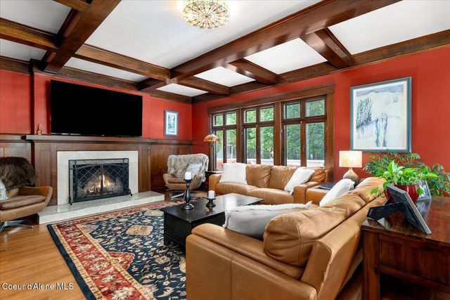 504 First St, Wallace, ID 83873