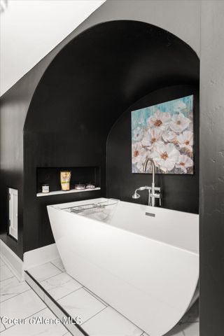 504 First St, Wallace, ID 83873