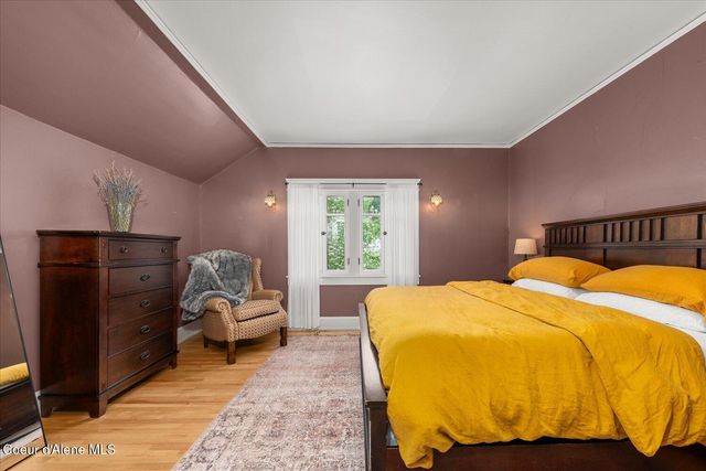 504 First St, Wallace, ID 83873