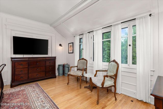 504 First St, Wallace, ID 83873