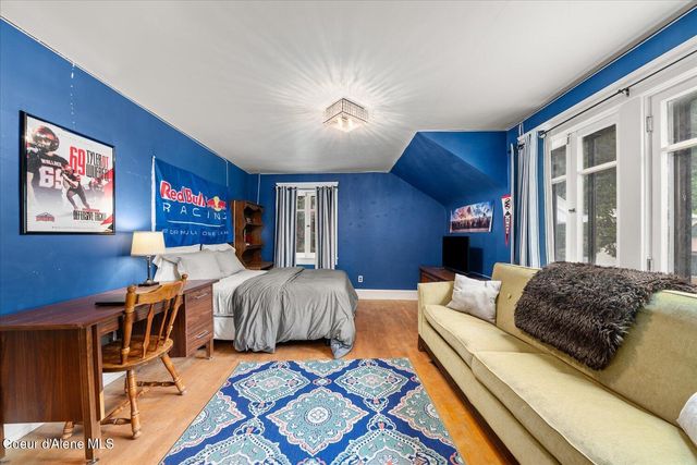 504 First St, Wallace, ID 83873