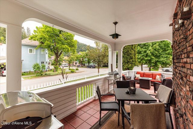 504 First St, Wallace, ID 83873