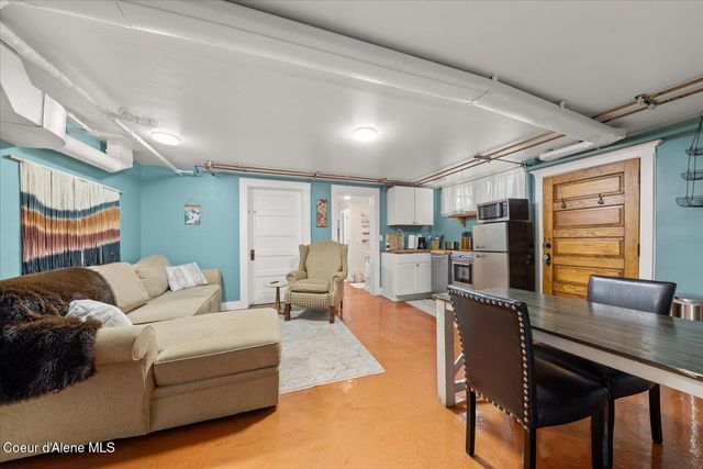 504 First St, Wallace, ID 83873