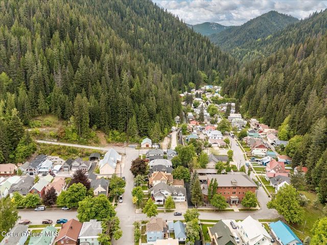 504 First St, Wallace, ID 83873