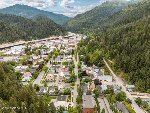 504 First St, Wallace, ID 83873