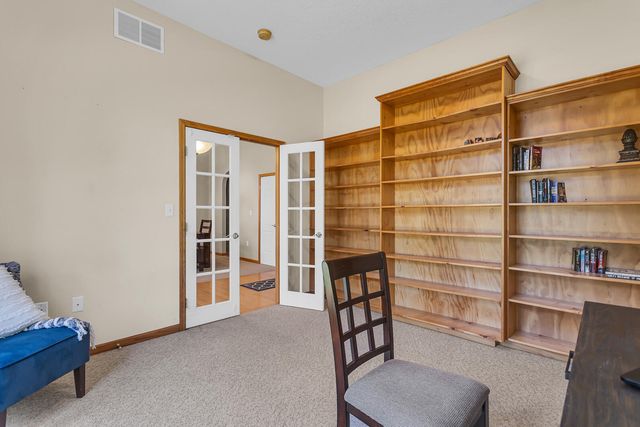 2128 Scenic Hills Drive, Jackson, MI 49201