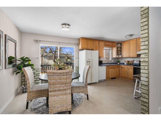 1121 Ponderosa Dr, Fort Collins, CO 80521