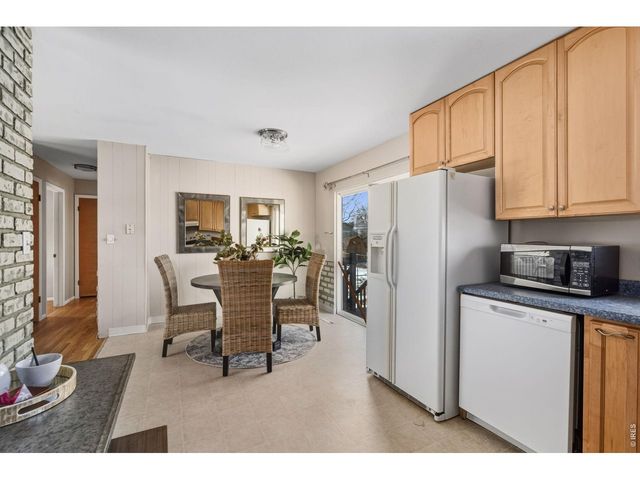 1121 Ponderosa Dr, Fort Collins, CO 80521