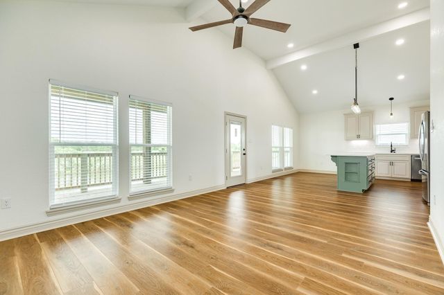 1738 Duncan Drive, Oyster Creek, TX 77541