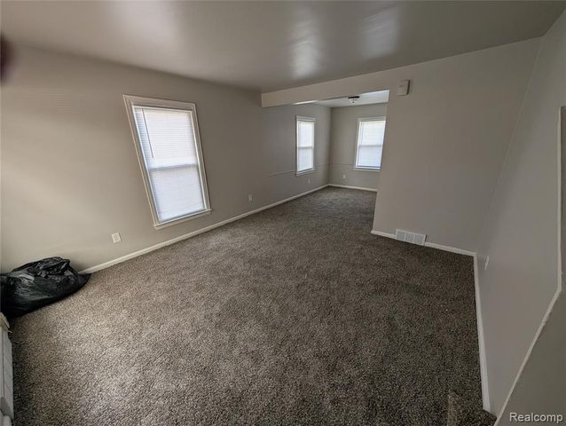 8284 Schaefer Highway, Detroit, MI 48228
