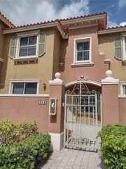 654 SW 106th Ave 1502, Pembroke Pines, FL 33025