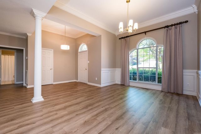 108 Duquesne Court, Little Rock, AR 72223