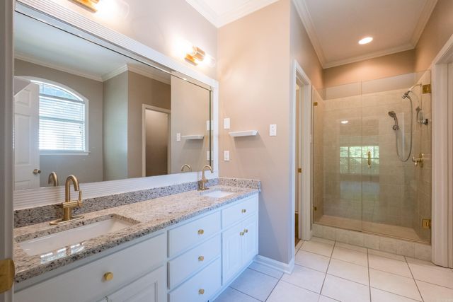 108 Duquesne Court, Little Rock, AR 72223