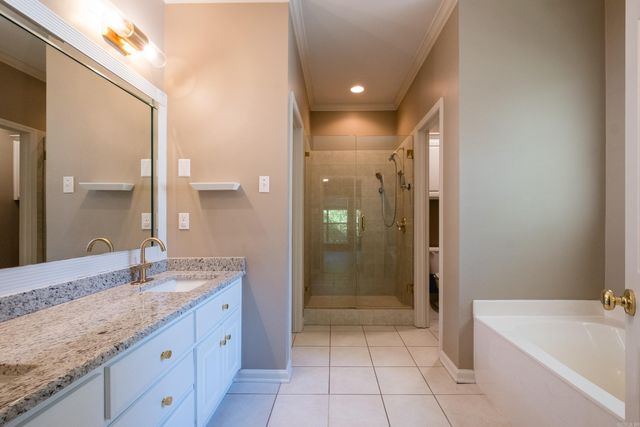 108 Duquesne Court, Little Rock, AR 72223