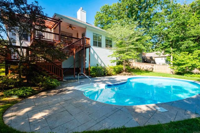 108 Duquesne Court, Little Rock, AR 72223