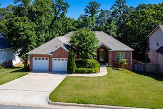 108 Duquesne Court, Little Rock, AR 72223