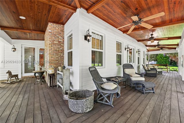 180 Ocean Blvd, Golden Beach, FL 33160