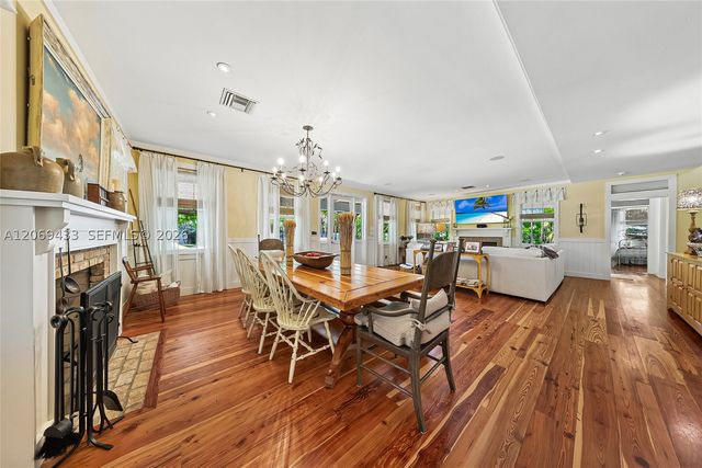 180 Ocean Blvd, Golden Beach, FL 33160