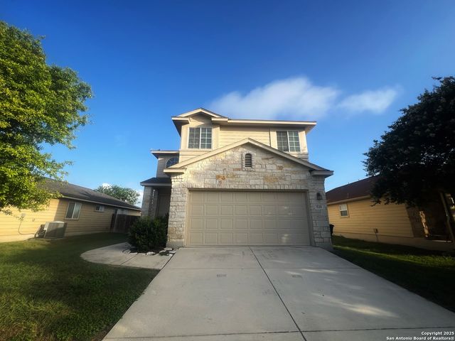 525 Tom Kemp Dr, New Braunfels, TX 78130