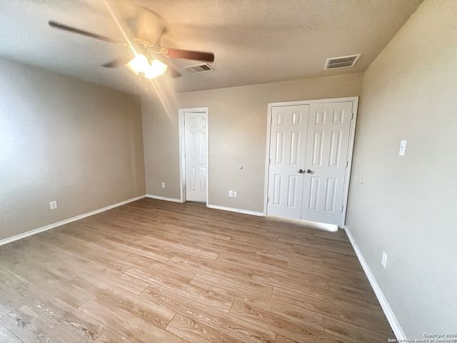 525 Tom Kemp Dr, New Braunfels, TX 78130