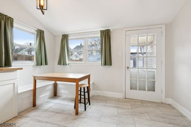 376 Hollywood Ave, Hillside Twp., NJ 07205