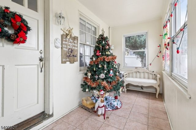 376 Hollywood Ave, Hillside Twp., NJ 07205