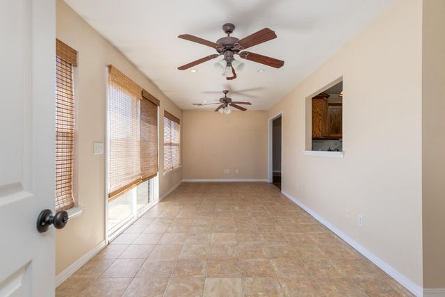 63991 E 297 Lane, Grove, OK 74344